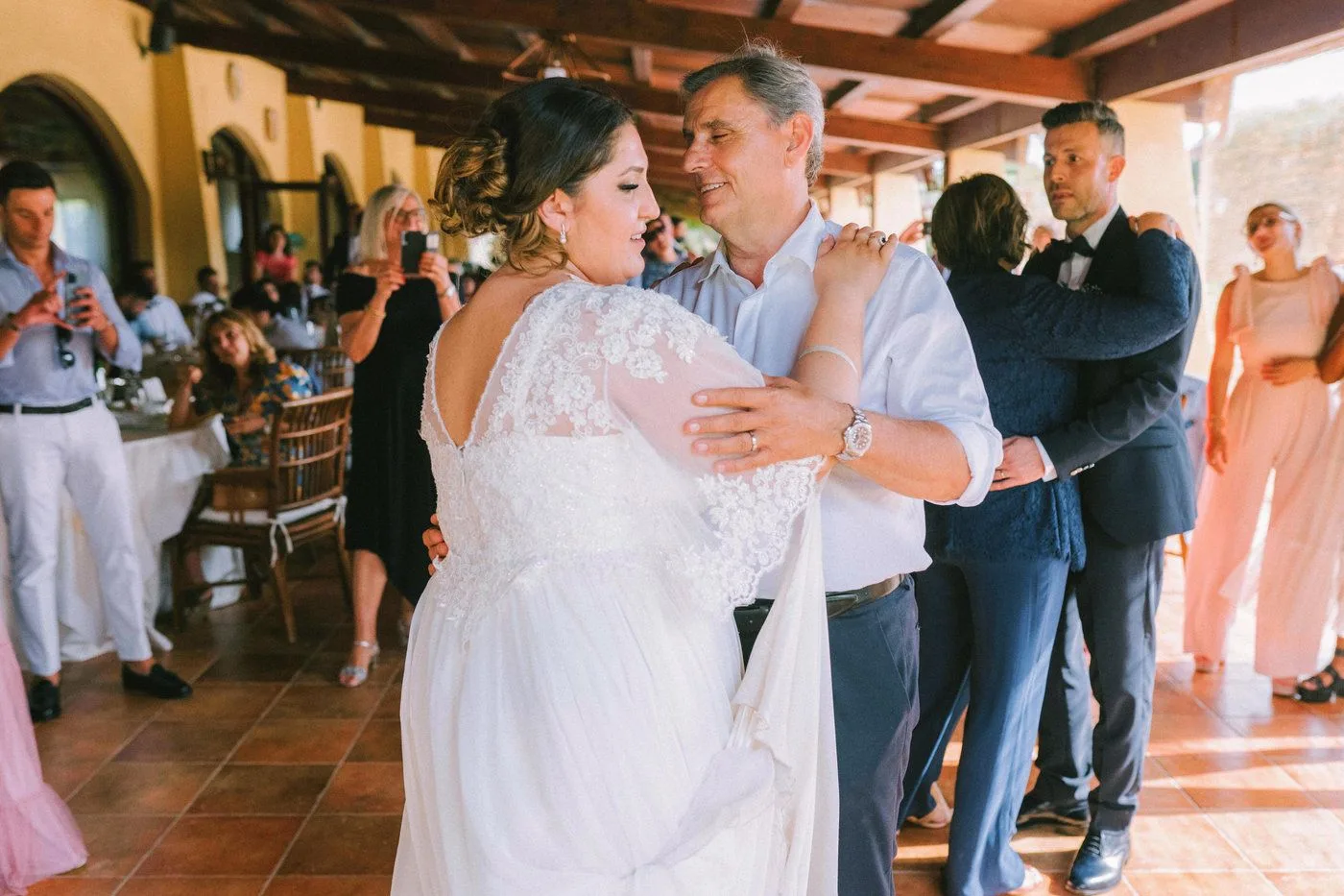 Primi raggi di sole di un grande amore alla fattoria il Borghetto. · foto 59