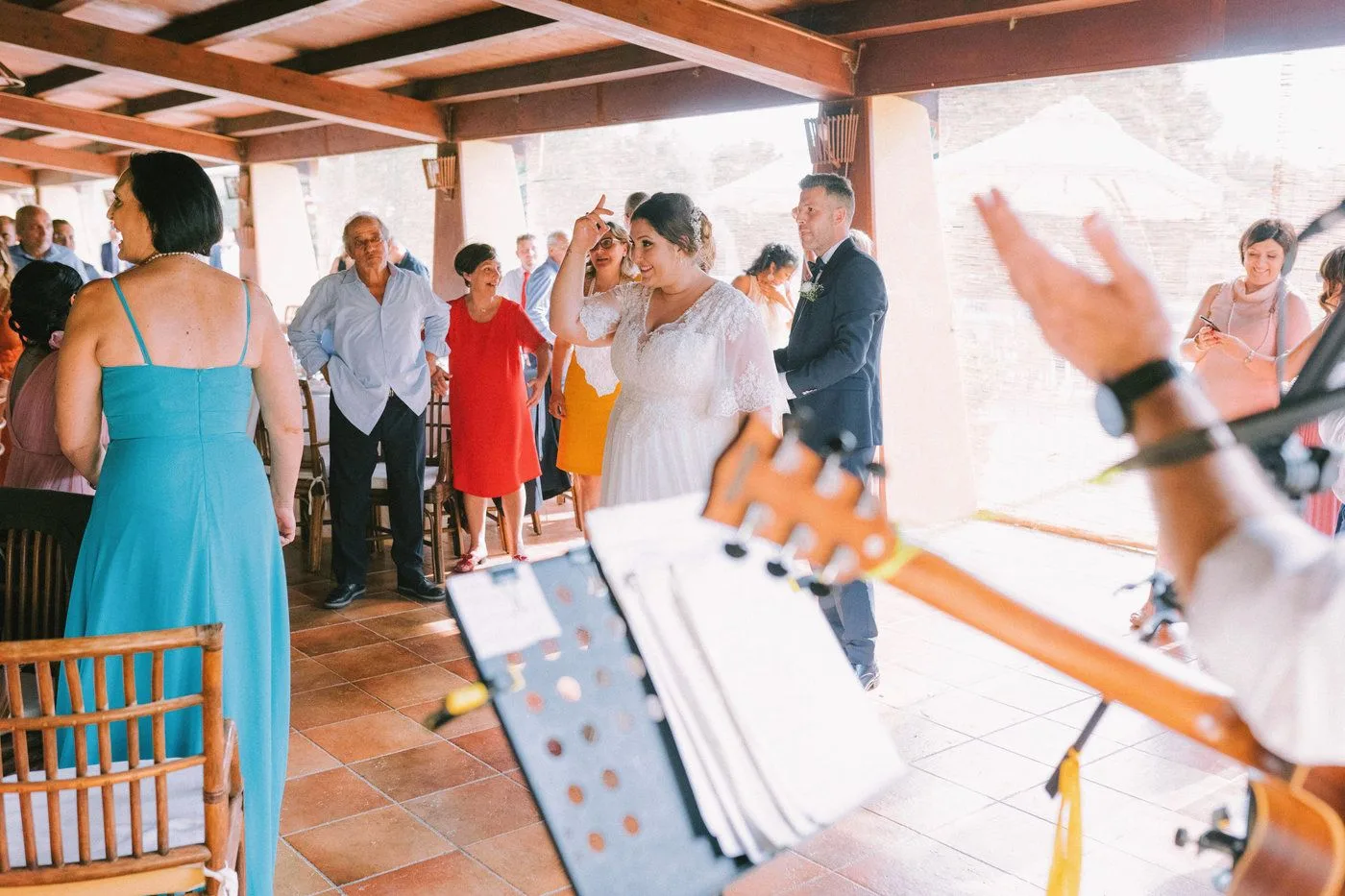 Primi raggi di sole di un grande amore alla fattoria il Borghetto. · foto 61