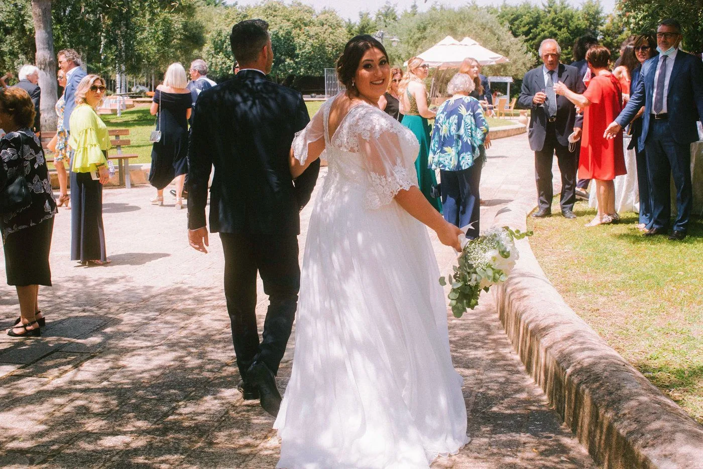 Primi raggi di sole di un grande amore alla fattoria il Borghetto. · foto 42