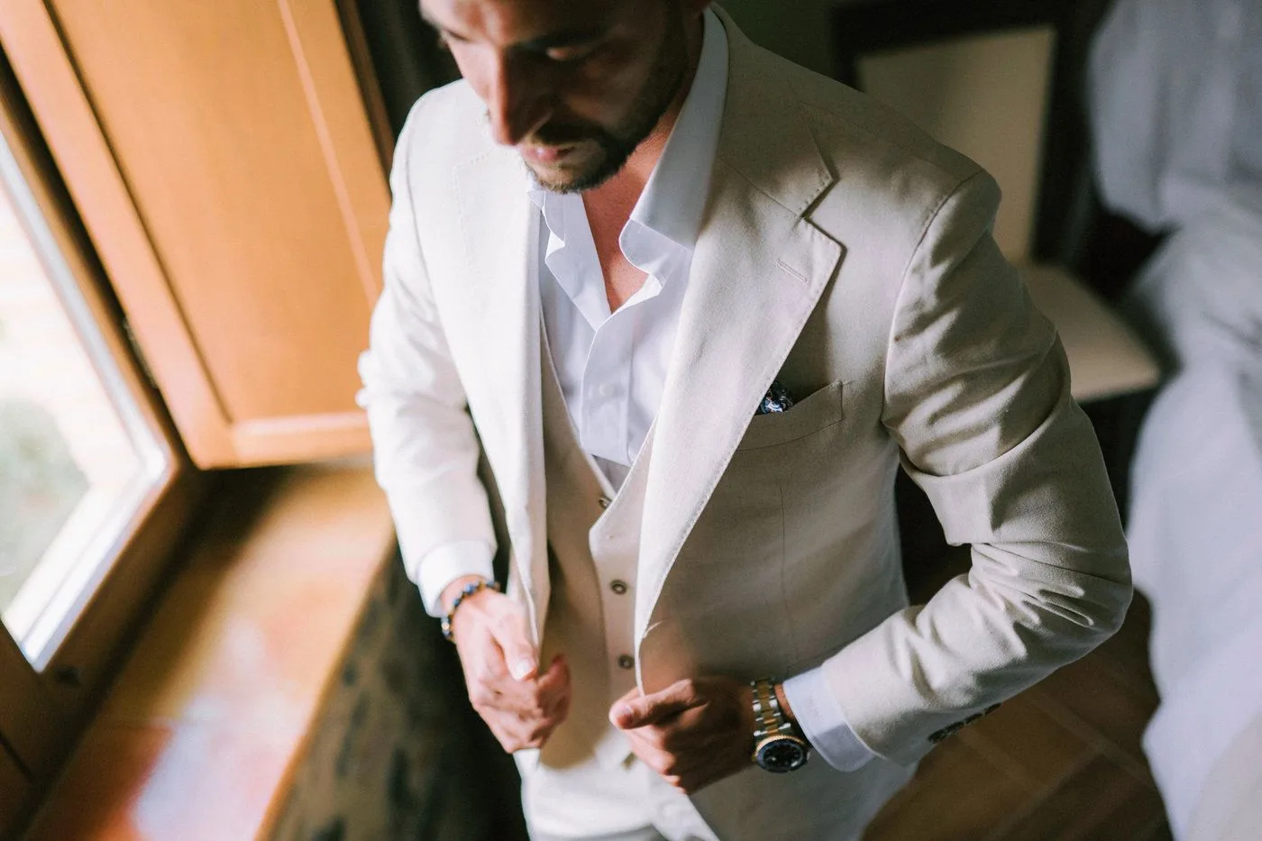 5 idee per l'abito da matrimonio dello sposo · foto 16